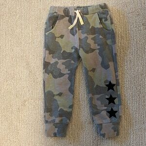 EGG size 24 month camo pants. Excellent condition.